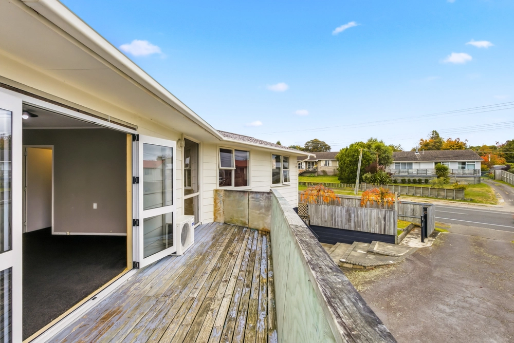 Photos of 102 Taharepa Road