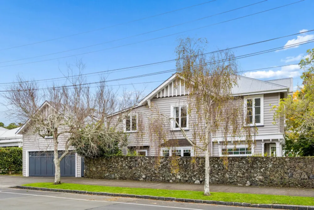 Photos of 22 Bellevue Road