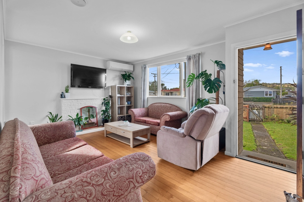 Photos of 15 Albion Place