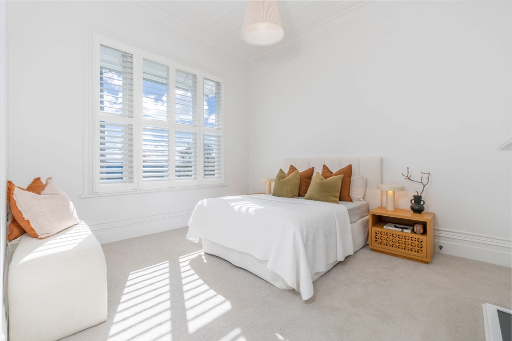 Photos of 122 Crummer Road