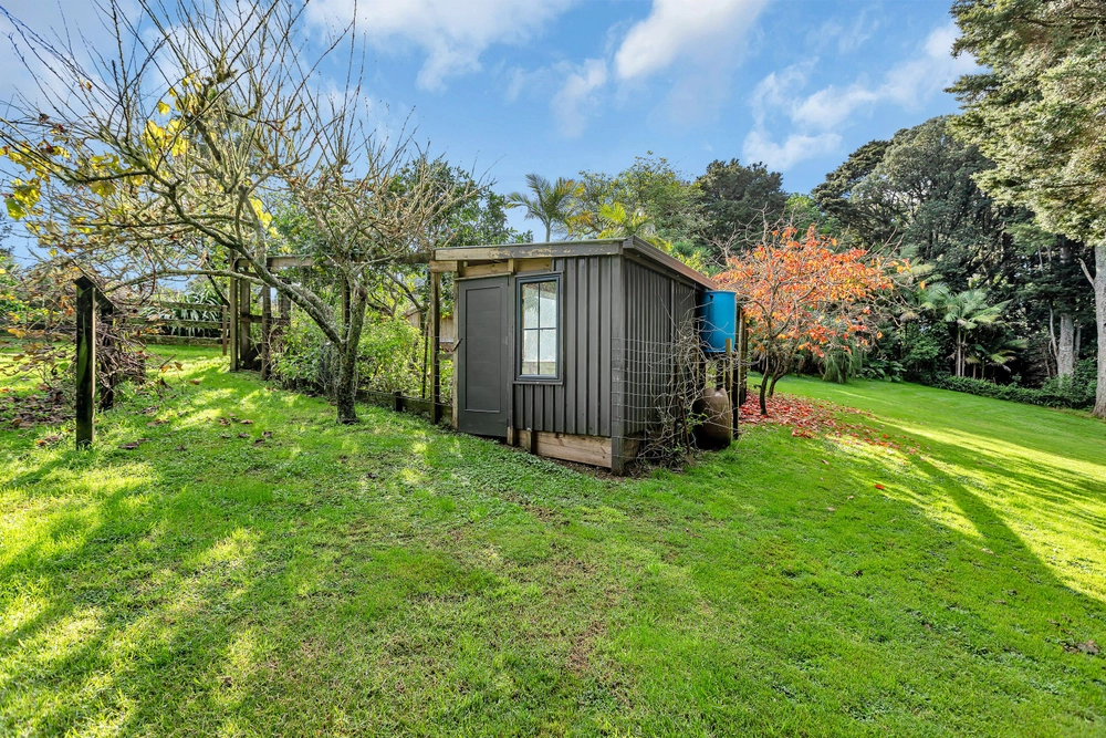 Photos of 270 Vinegar Hill Road