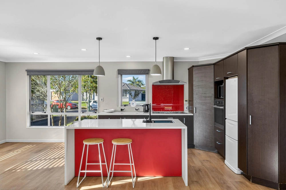 Photos of 18 Milbrook Place
