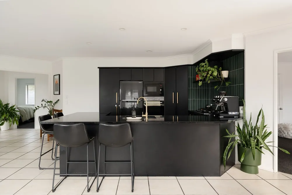 Photos of 34 Aranui Drive