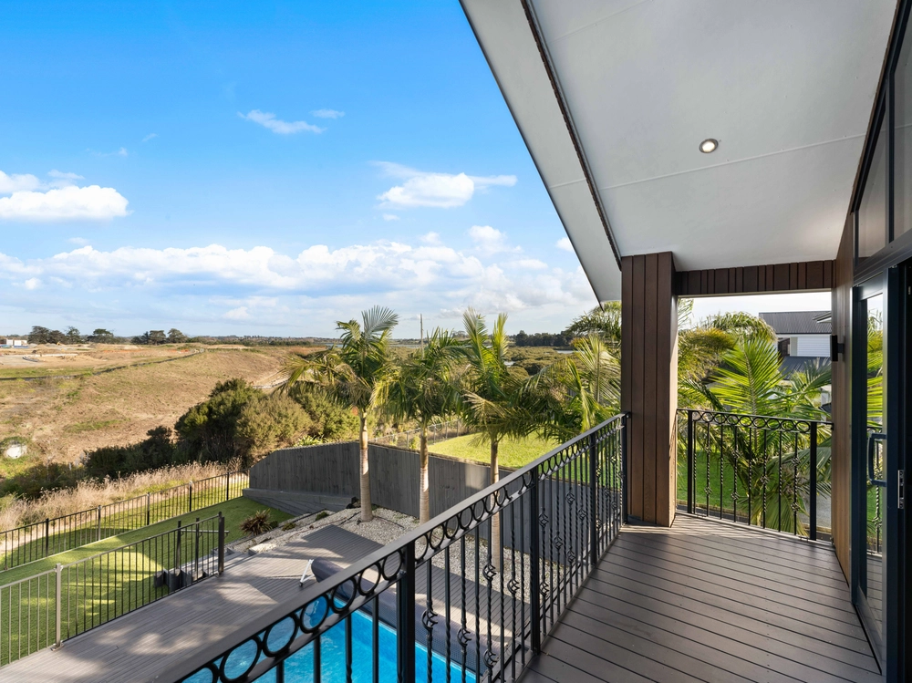 Photos of 69 Bayvista Drive