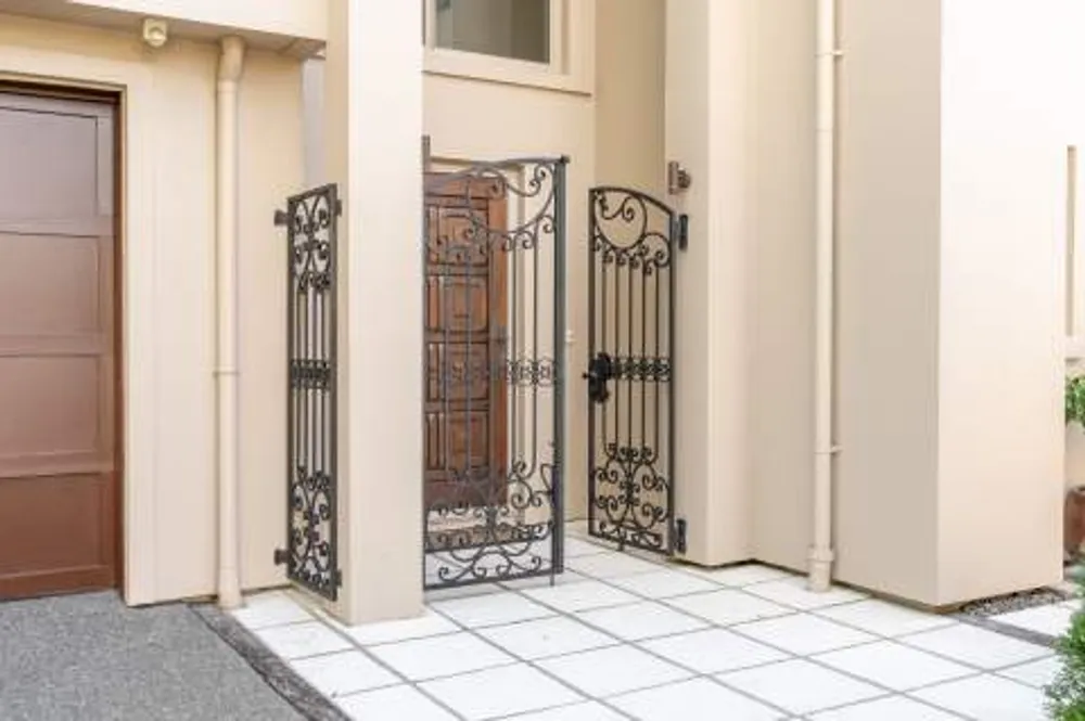 Photos of 114 Palm Beach Boulevard