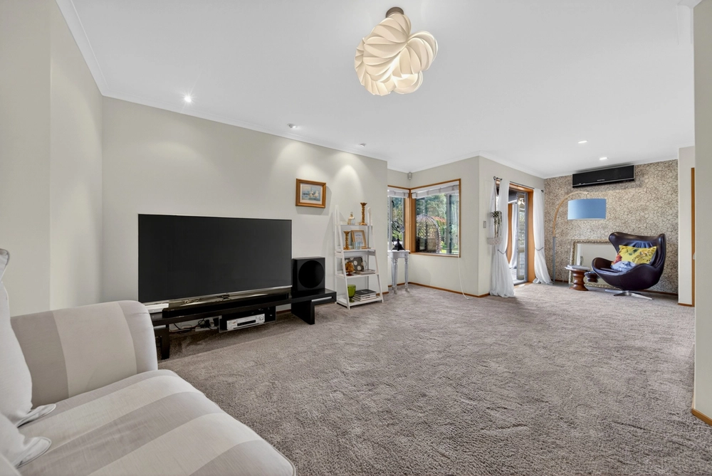 Photos of 76 Fairway Drive