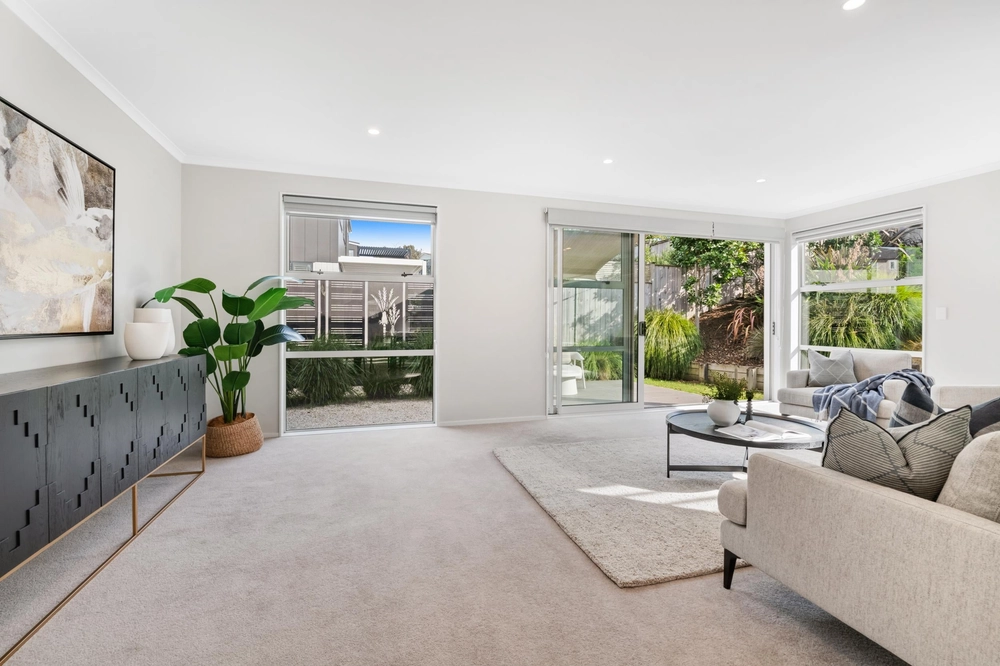 Photos of 26 Kukuwai Avenue