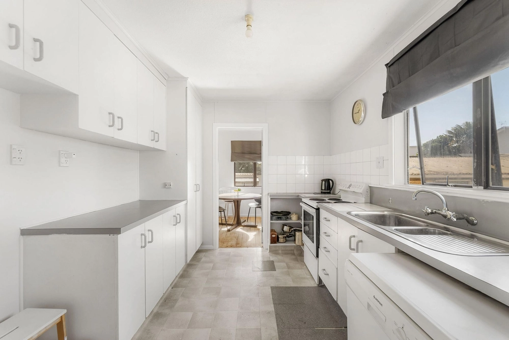 Photos of 49 Orkney Road