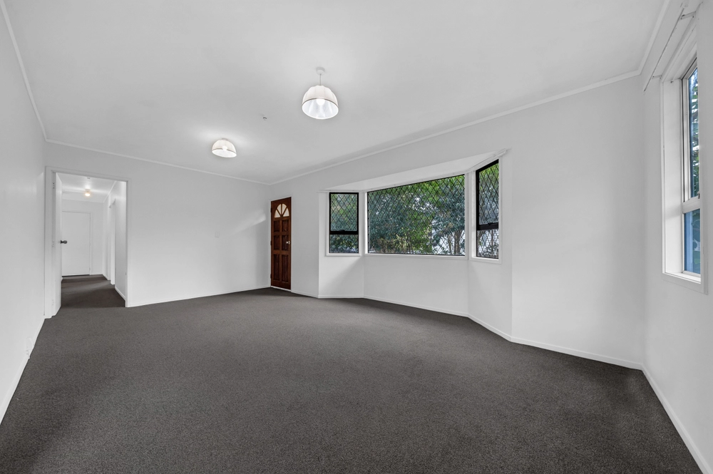 Photos of 11 Hughes Terrace