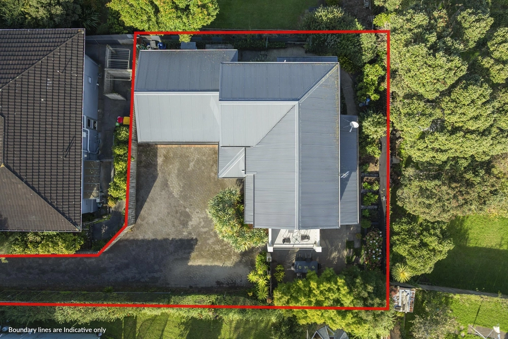 Photos of 44A Bleakhouse Road