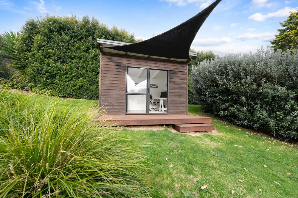 Photos of 533 Pencarrow Road
