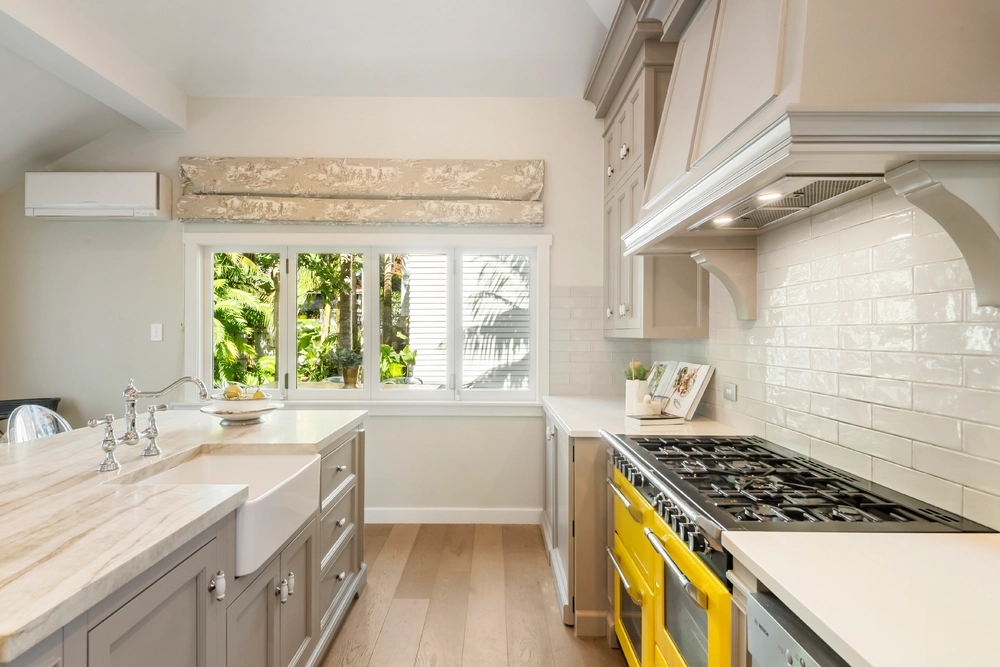 Photos of 30 Sarsfield Street