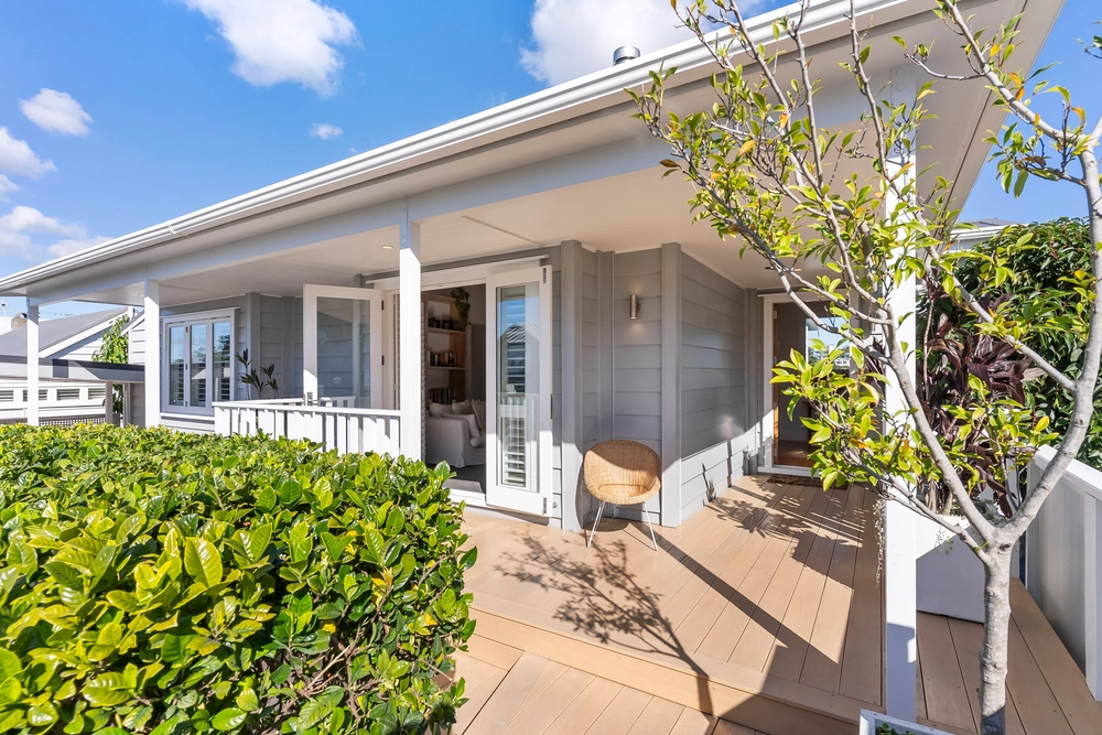 Photos of 11 Logan Terrace