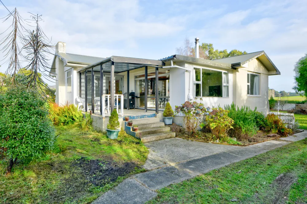 Photos of 136 Frank Street