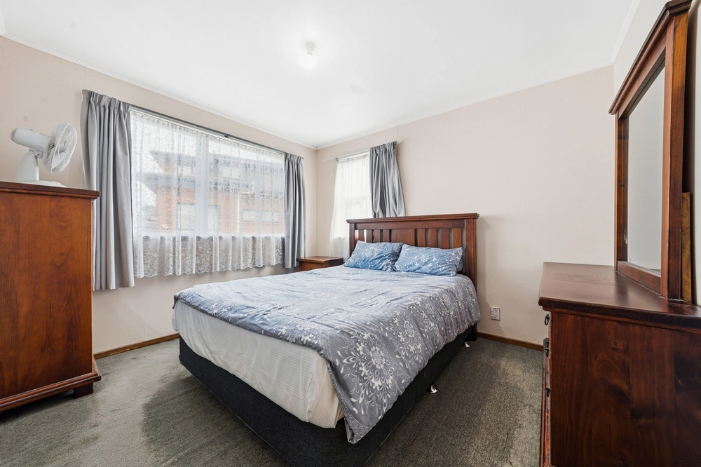 Photos of 42 Maioro Street