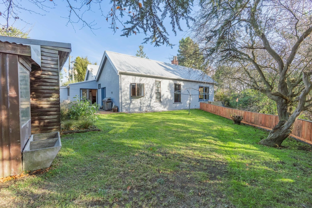 Photos of 2 Ensor Street