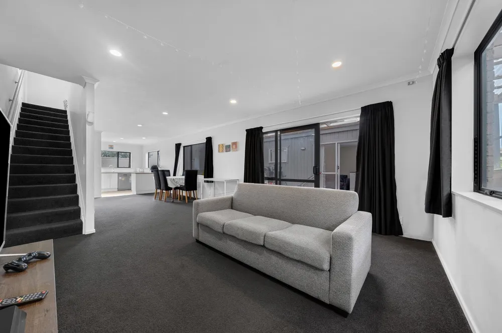 Photos of 56 Claverdon Drive
