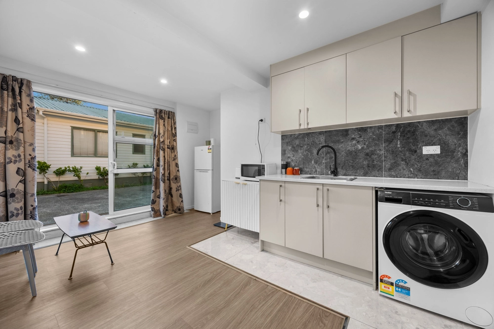 Photos of 75 Penrose Road
