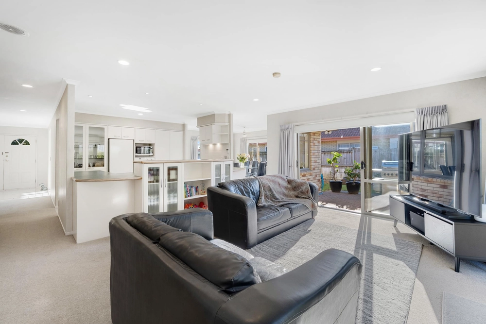 Photos of 218 Kilkenny Drive