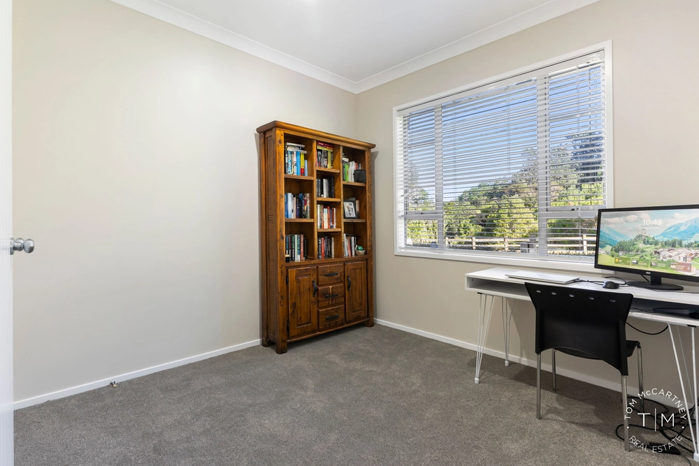 Photos of 13 Kenley Heights