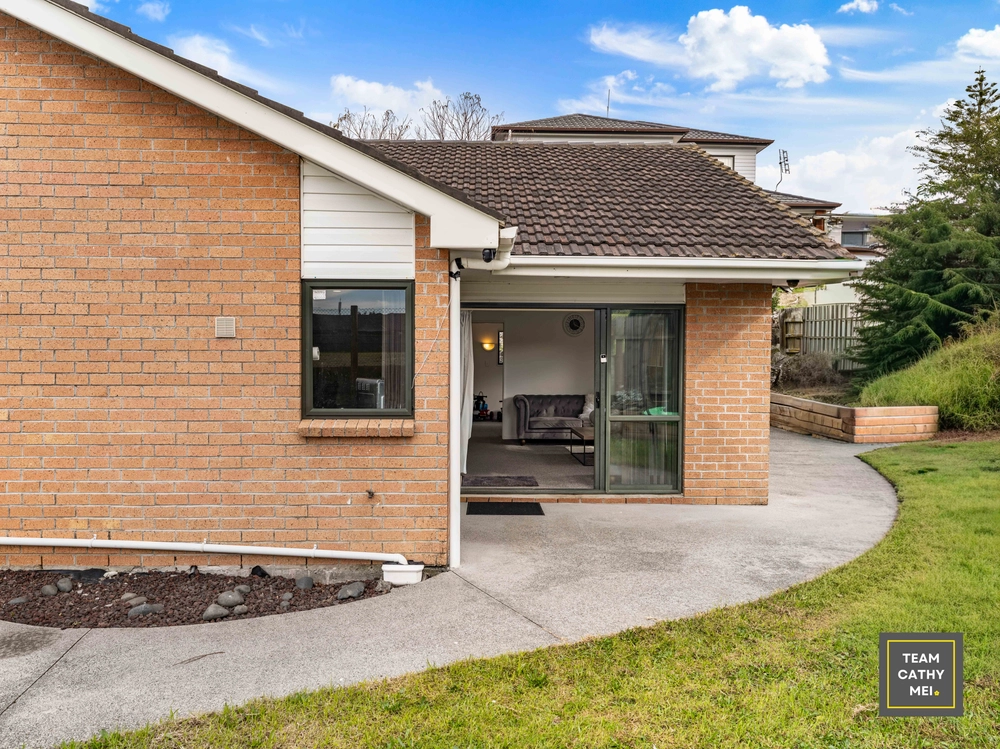 Photos of 2/124 Alfriston Road