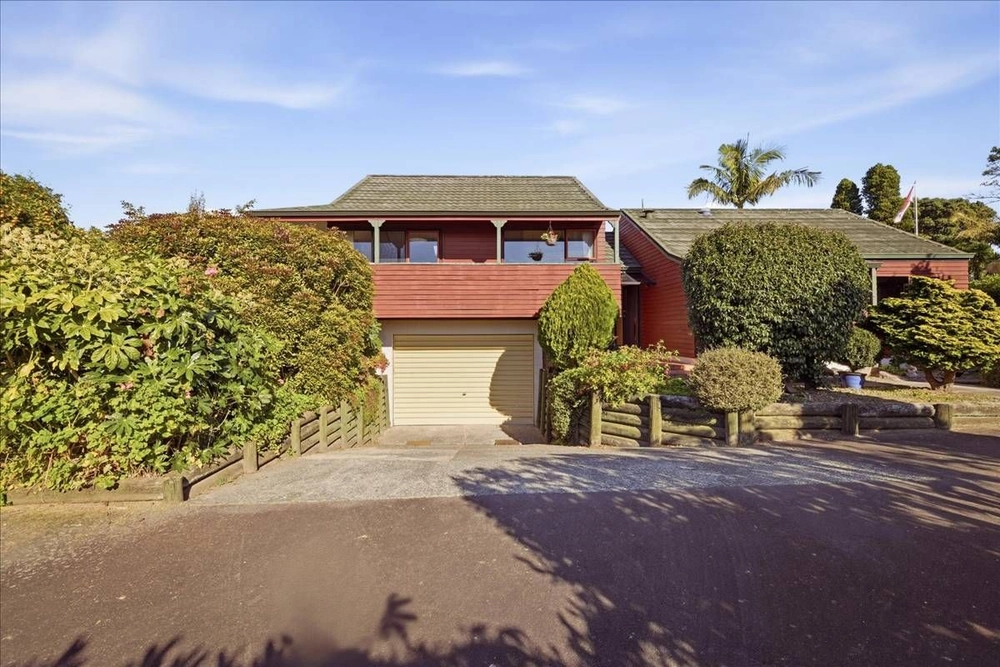 Photos of 28 Forrester Drive