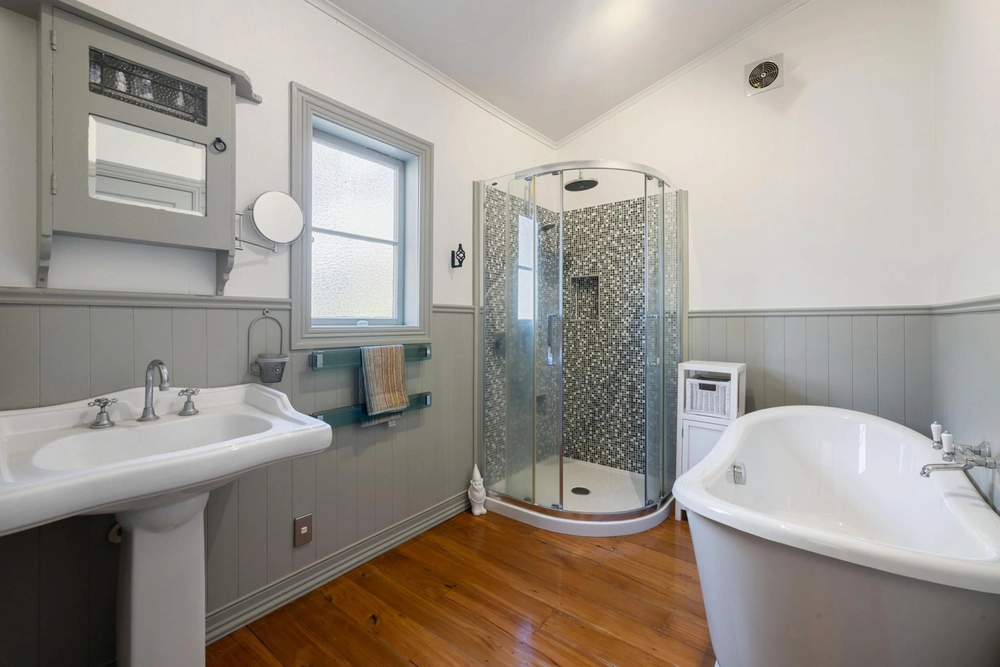 Photos of 5 Elizabeth Street