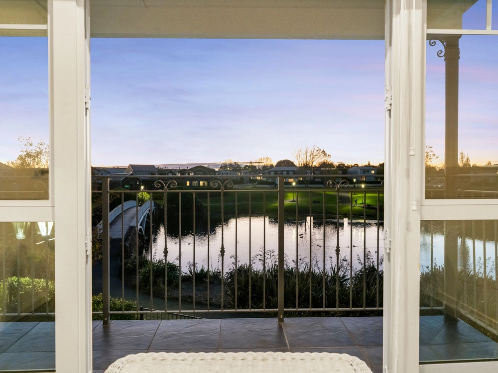 Photos of 11 Lake Drive