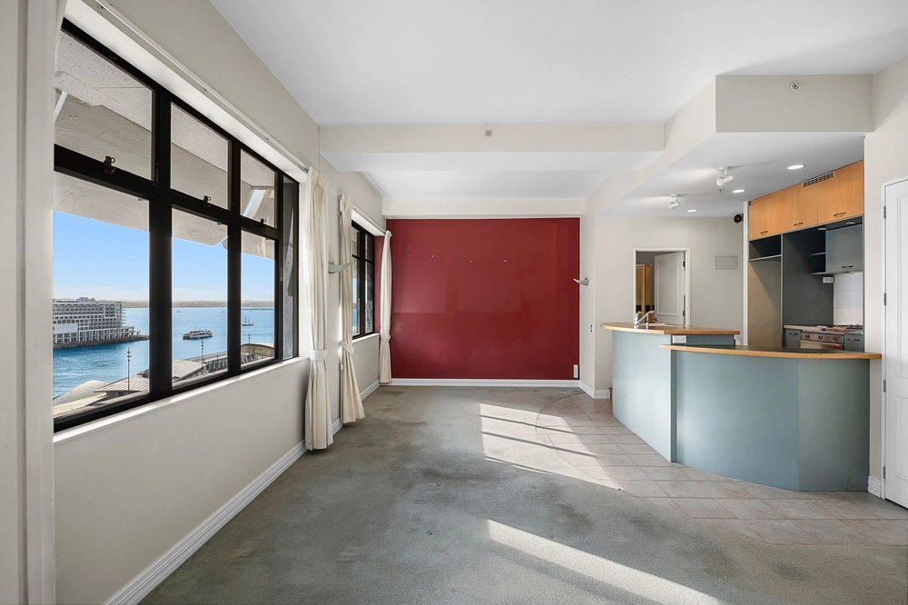 Photos of 148 Quay Street