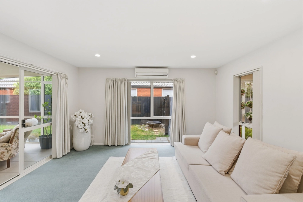 Photos of 18 Harvard Avenue