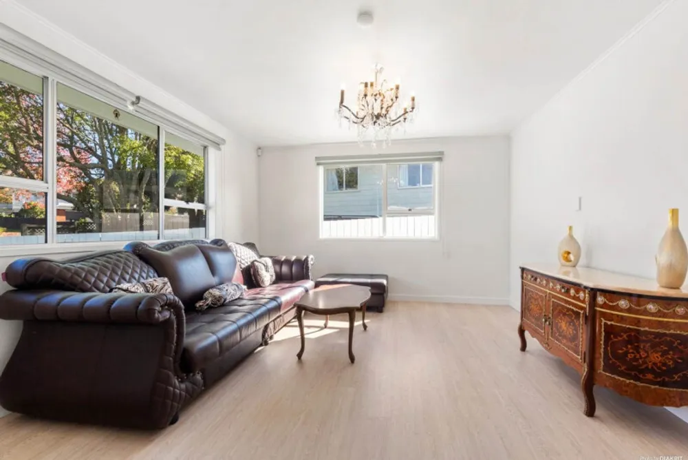 Photos of 3 Regatta Road