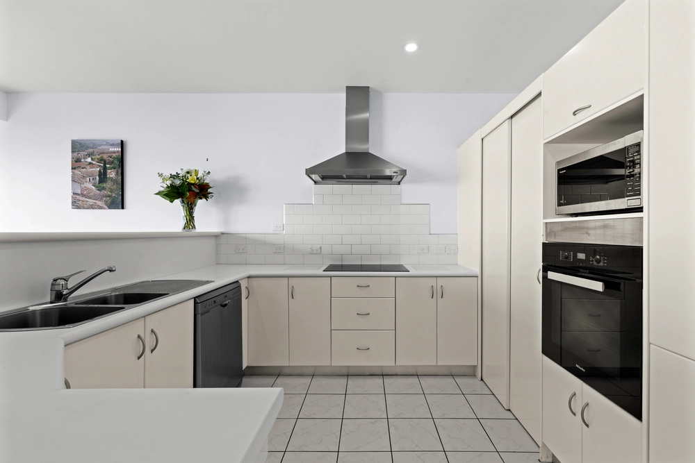 Photos of 132 Priestley Terrace