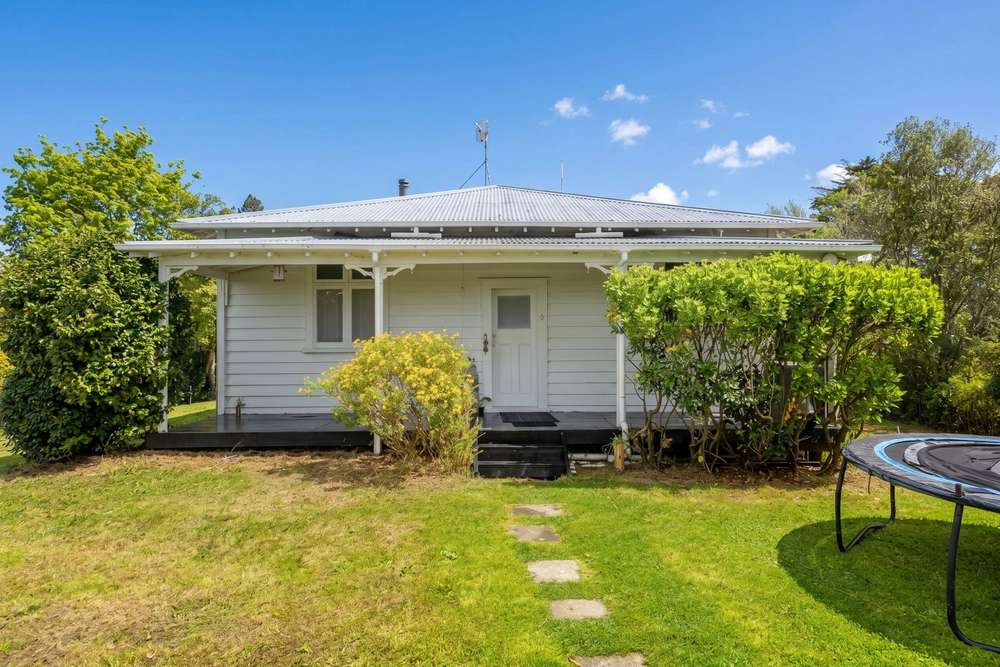 Photos of 70 Biddle Road