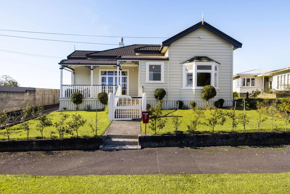 Photos of 5 Elizabeth Street
