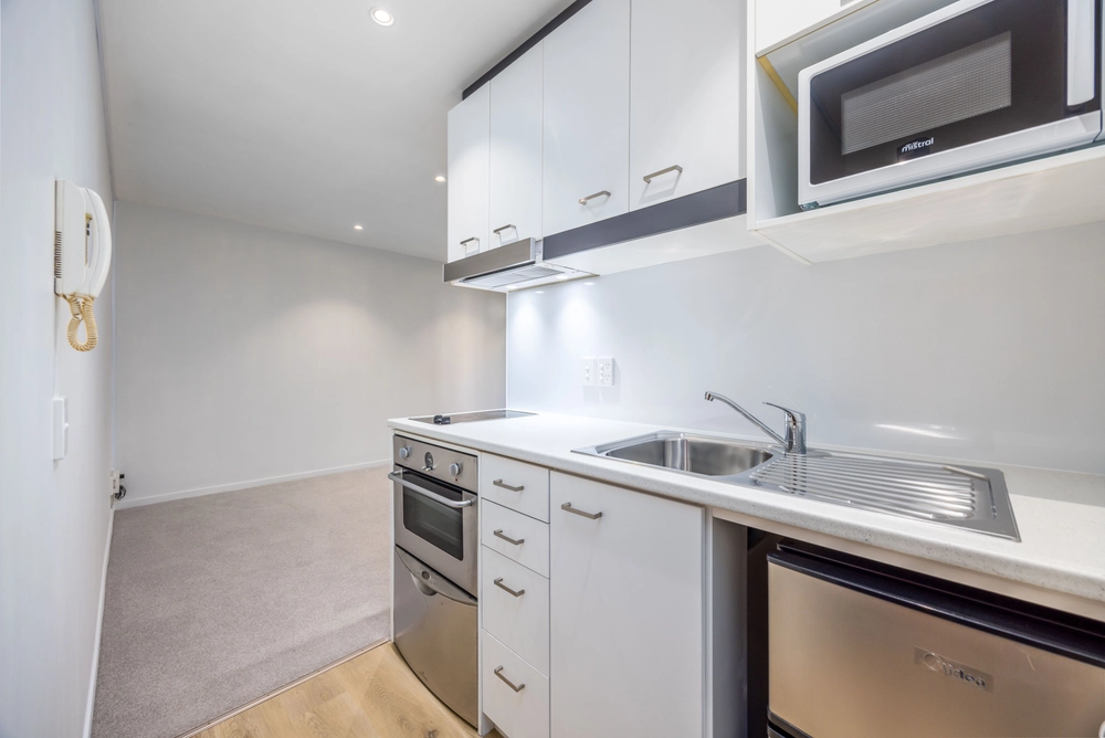 Photos of 2K/32 Eden Crescent