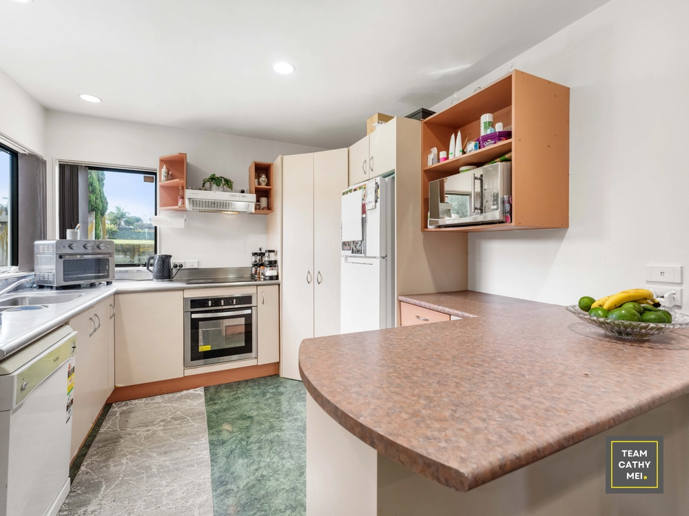 Photos of 2/124 Alfriston Road