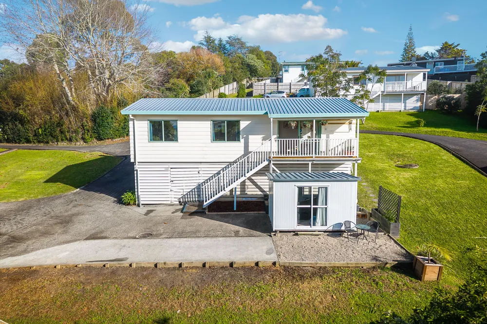 Photos of 85b Fairclough Road