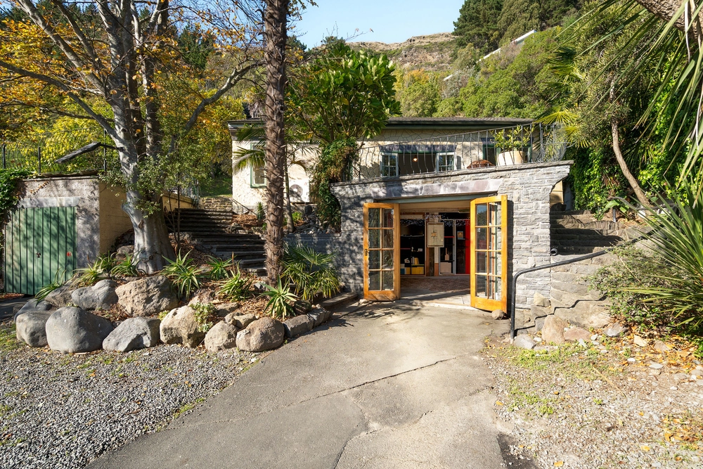 Photos of 101 Heberden Avenue