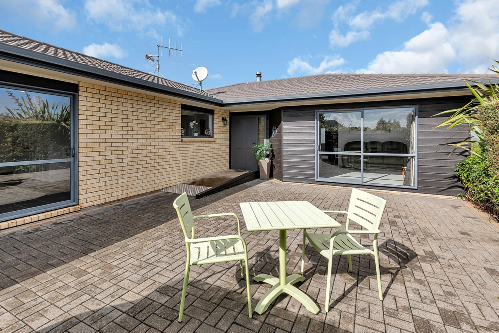 Photos of 431 Apotu Road
