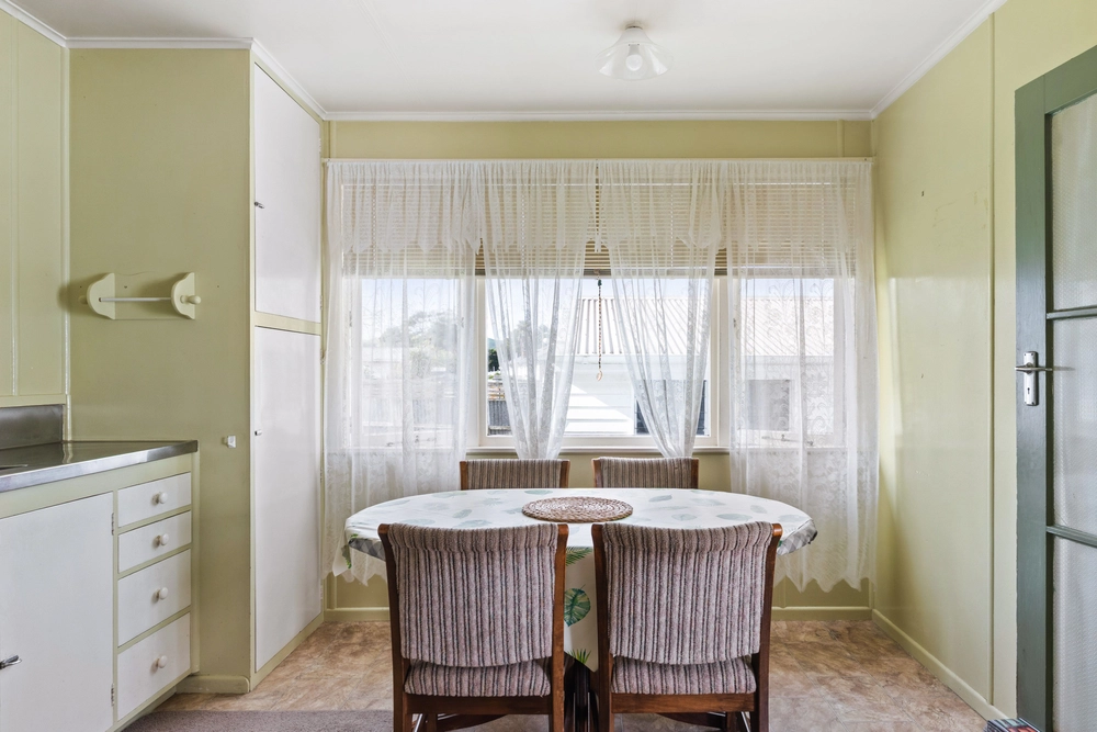 Photos of 21 Ropata Street