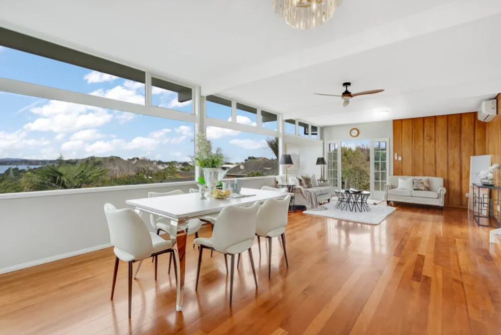 Photos of 39 Bel Air Drive