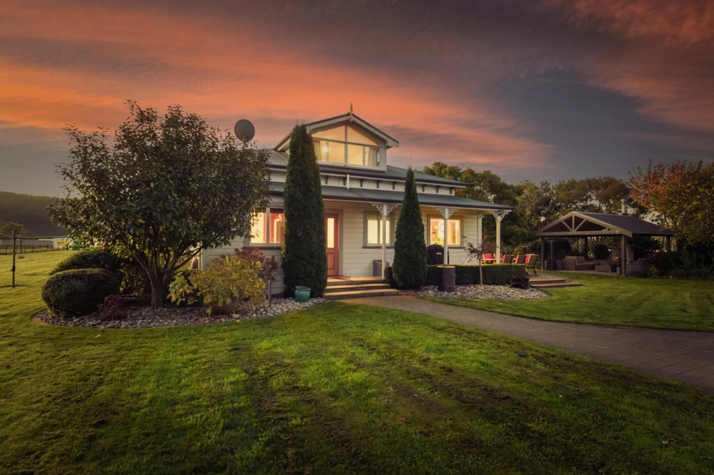 Photos of 355 Main Road Spring Grove