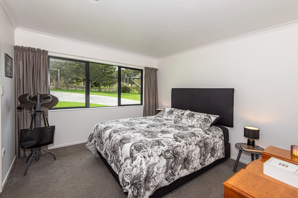 Photos of 27 Hodge Road