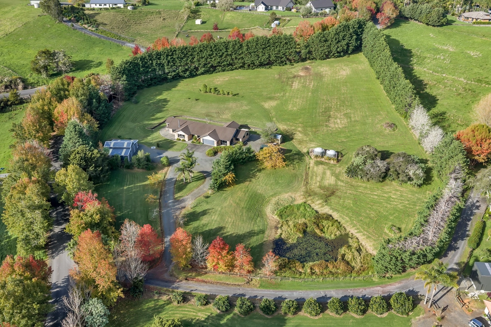 Photos of 43 Roydon Drive