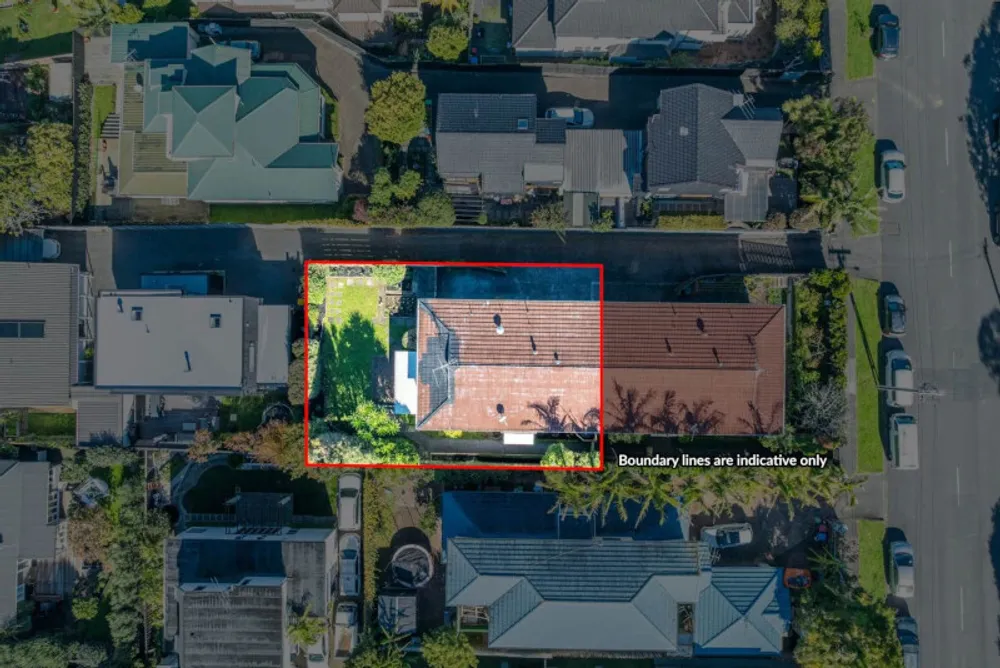 Photos of 2/30 St Vincent Avenue