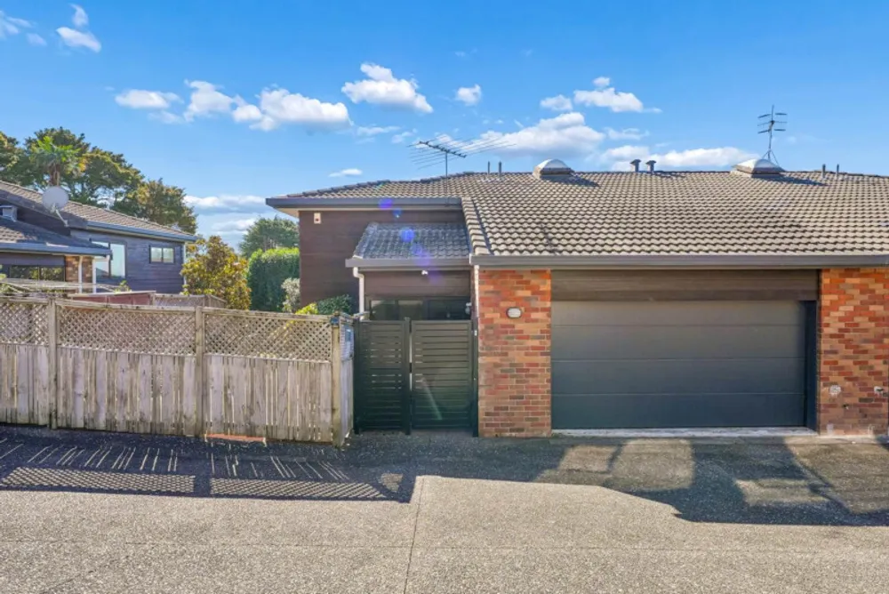 Photos of 4/32A Tawera Road