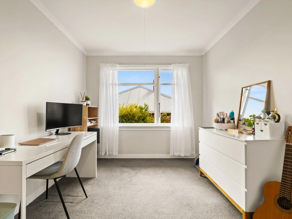 Photos of 141 Easther Crescent