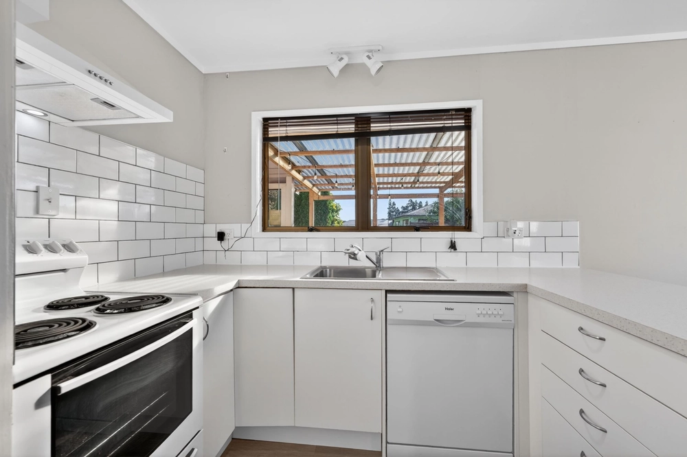 Photos of 1 Coventry Road