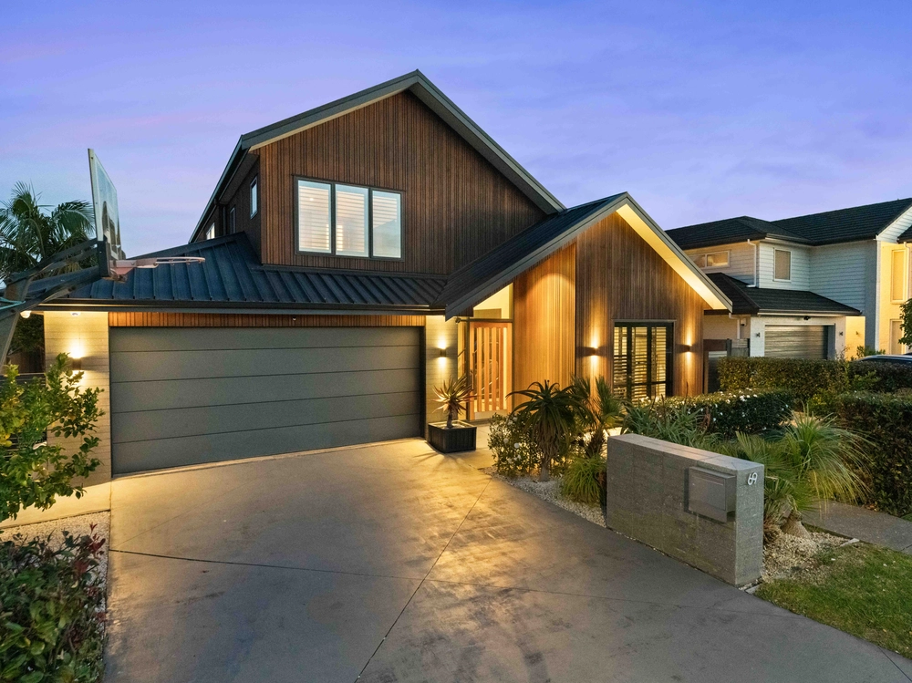 Photos of 69 Bayvista Drive