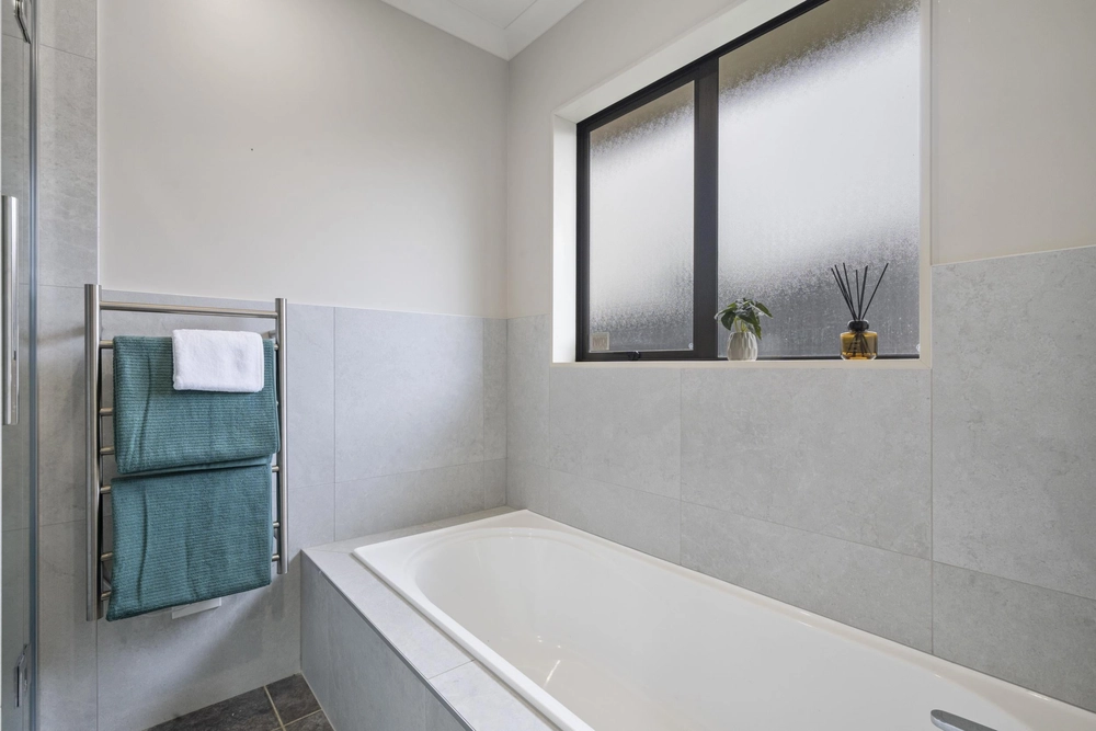 Photos of 159C Princes Street West